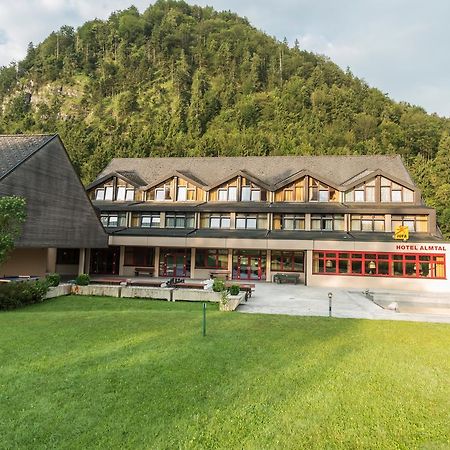 Jufa Hotel Gruenau Im Almtal Exterior photo
